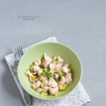 Bocconcini di pollo con zucchine in padella